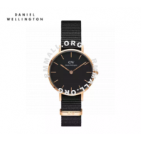 Daniel Wellington Petite Cornwall Black 28mm - Black on gold - 12mm Daniel Wellington Cornwall Nato Strap - DW Watch for Women